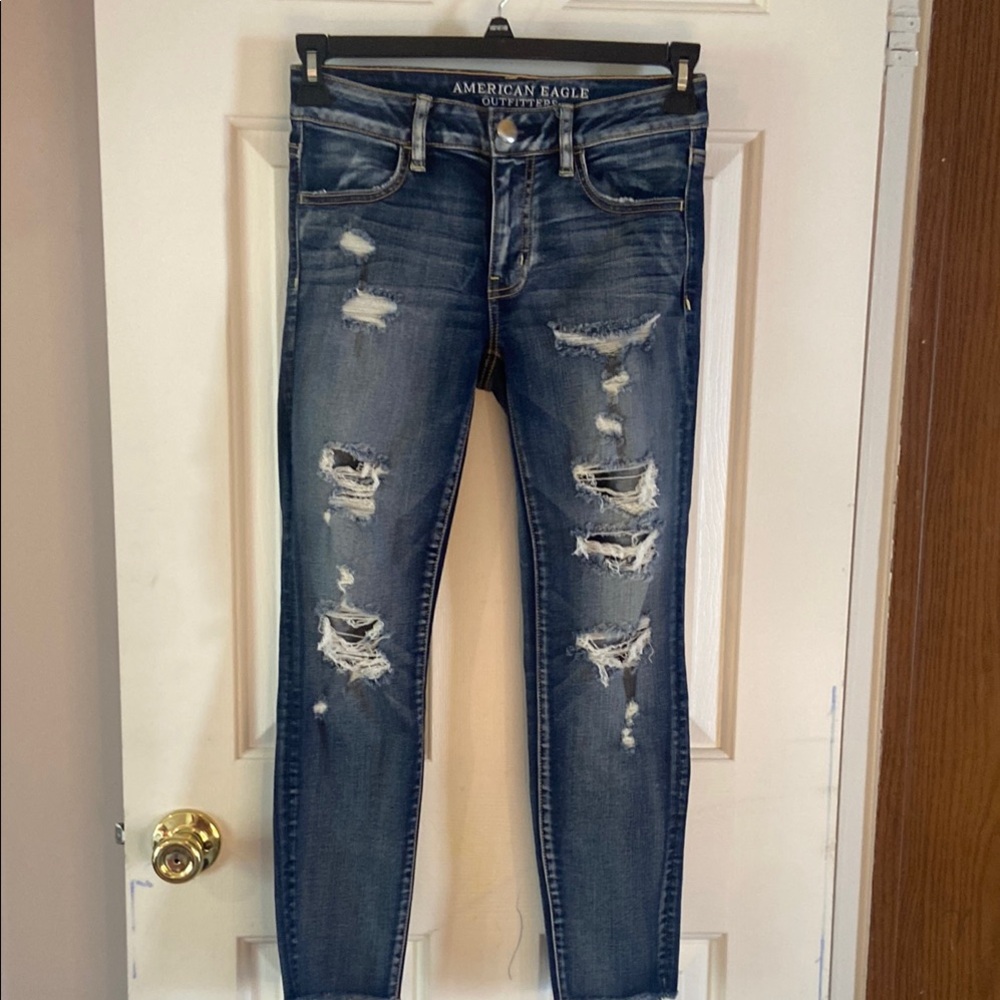 American Eagle Outfitters Women's Distressed Blue Jeans
